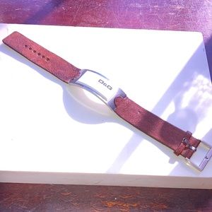 - D&G unisex leather bracelet